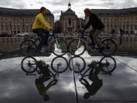 Reflet sur la place de la Bourse, Bordeaux